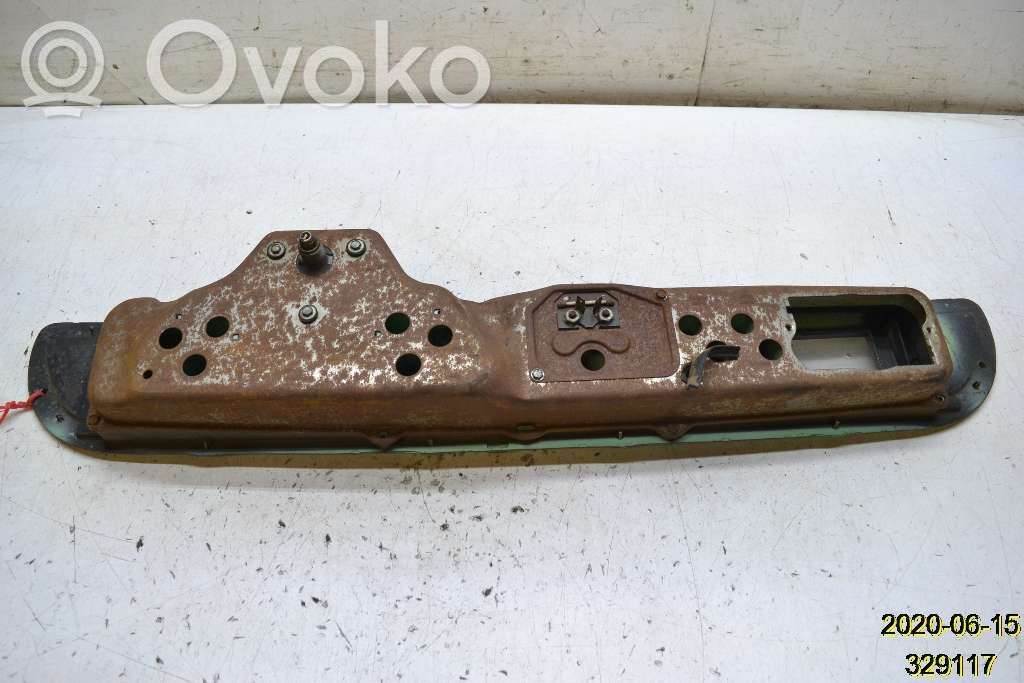 Velocímetro (tablero de instrumentos)