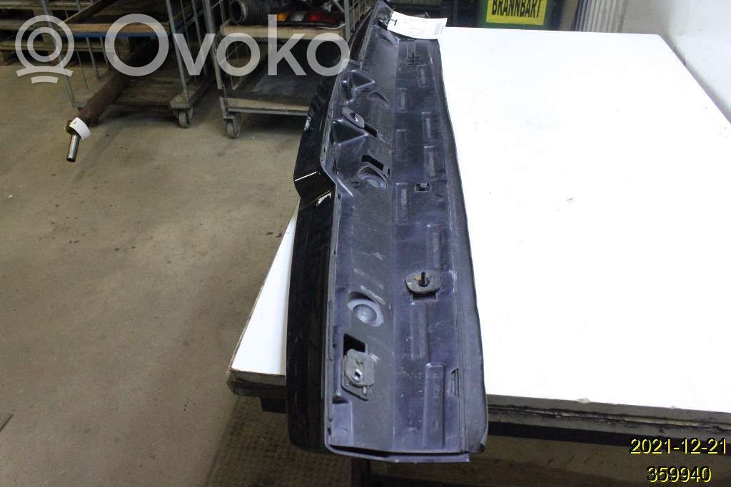 Chevrolet Tahoe Tailgate/trunk spoiler 