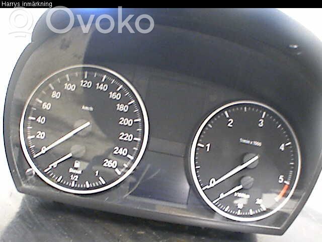 Geschwindigkeitsmesser Cockpit   62109187344,62109166846