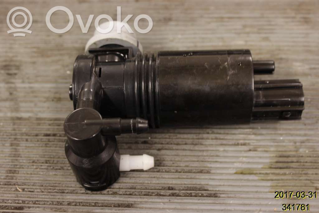 Windscreen/windshield washer pump   31378956