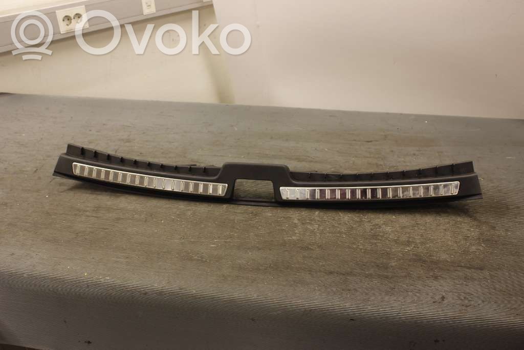 Volvo V70 Capac prag față 
