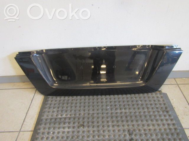 Volvo C70 Lava-auton perälauta 