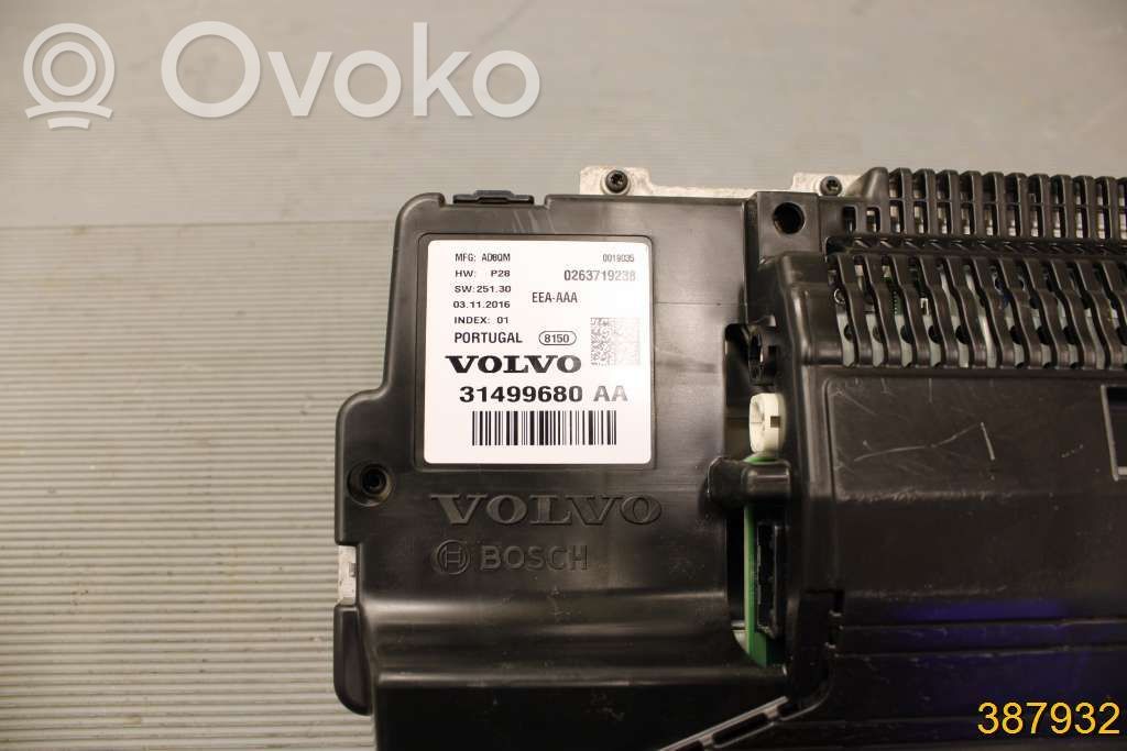 Volvo S90, V90 Licznik / Prędkościomierz 