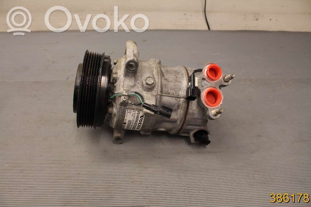 Volvo V40 Kompresor / Sprężarka klimatyzacji A/C 