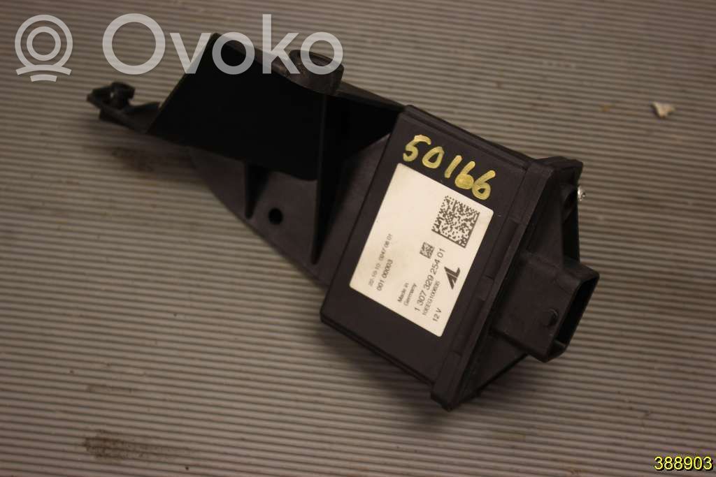 Volvo V50 Light module LCM 