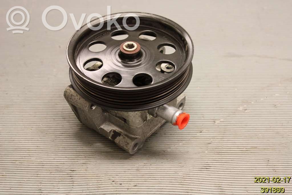 Volvo S60 Ohjaustehostimen pumppu 