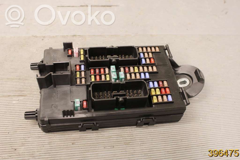 Sulakemoduuli   32142591,31682732