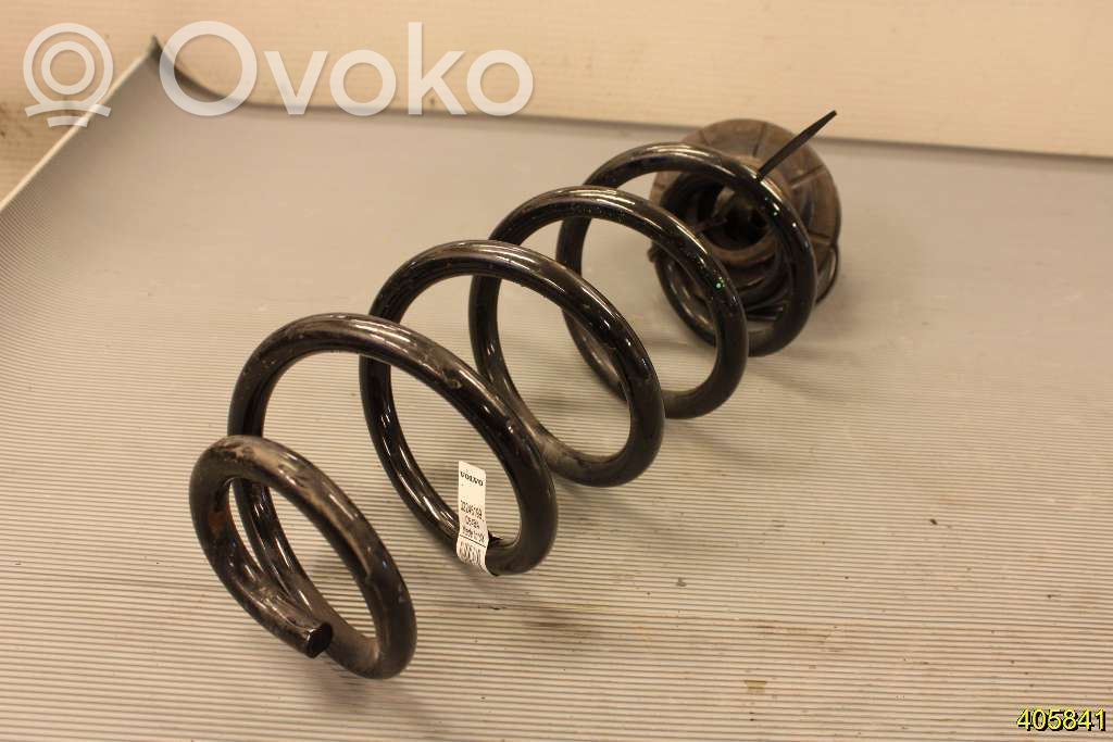 Volvo XC40 Rear coil spring 