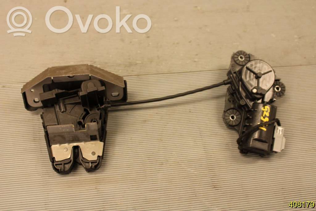 Loading door lock   32394631