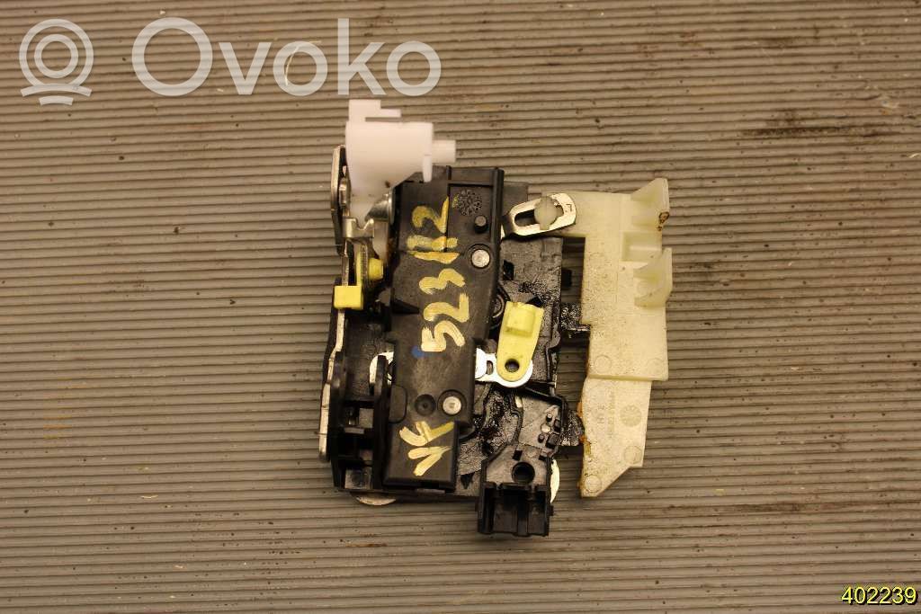 Dacia Dokker Front door lock 