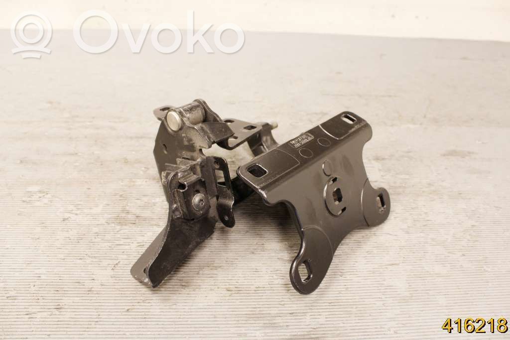 Tailgate/trunk/boot hinge   31367054