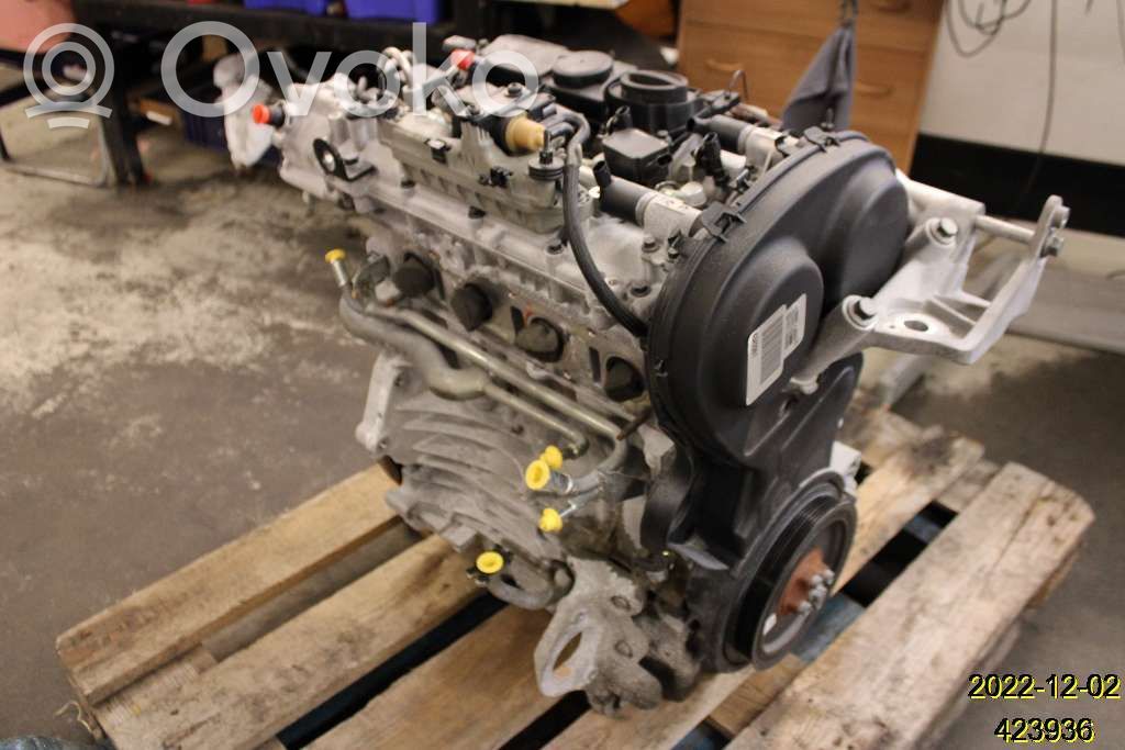Engine   36011520,6906533,B4204T31