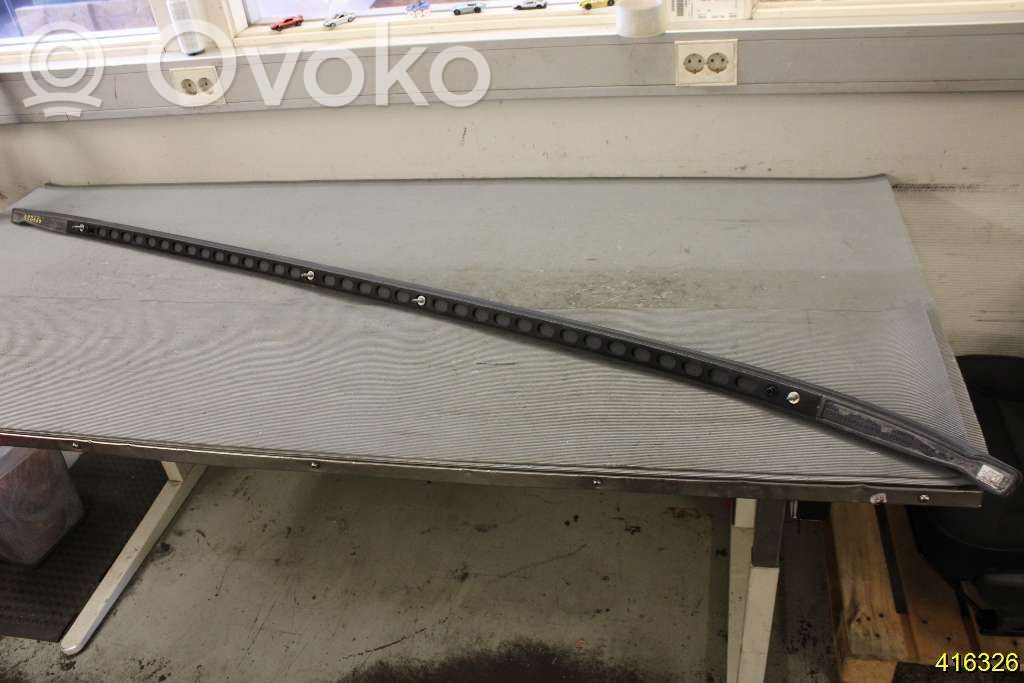 Volvo V60 Binario barra tetto 