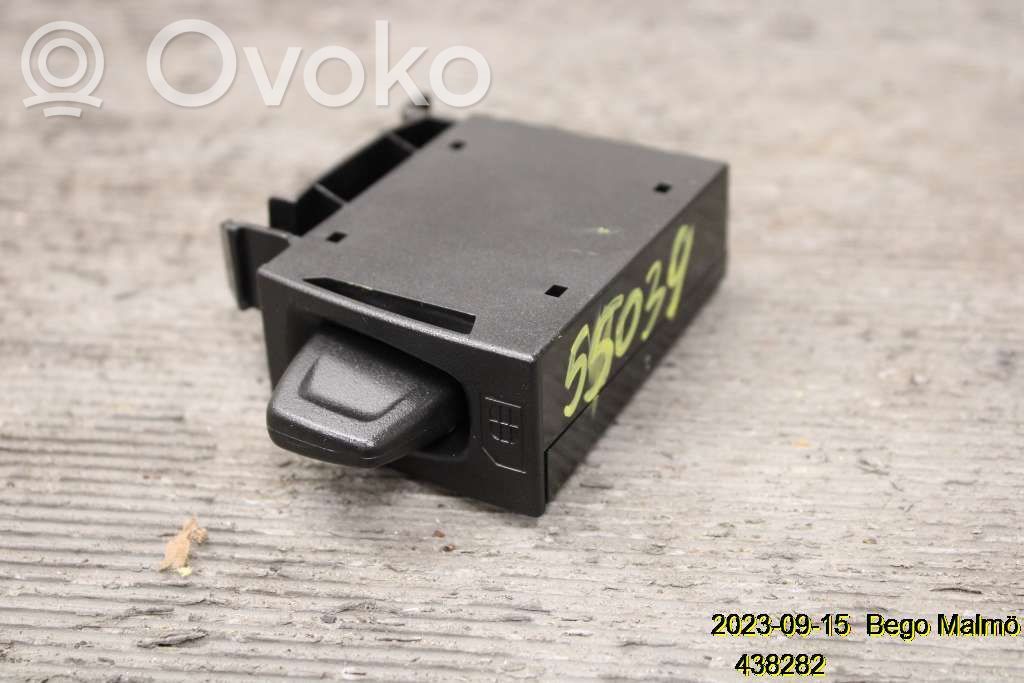 Teléfono   31494702,31450931