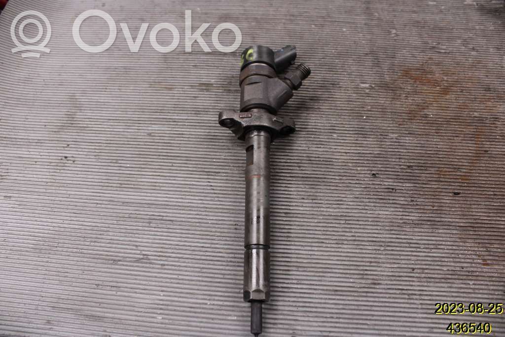 Inyector de combustible   36002236