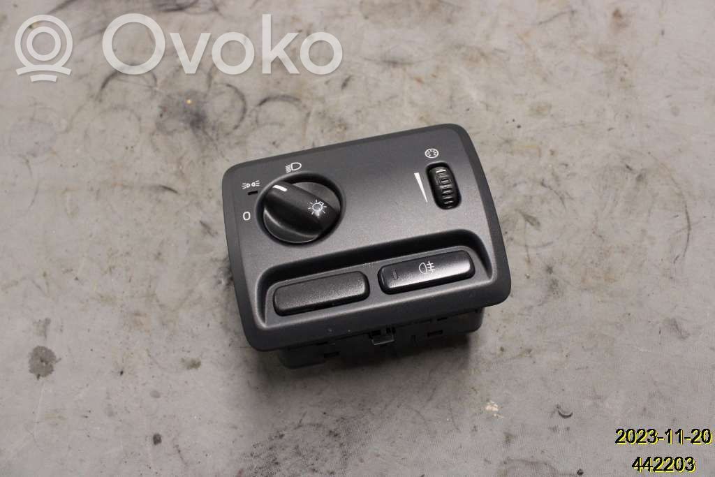 Volvo V70 Light switch 