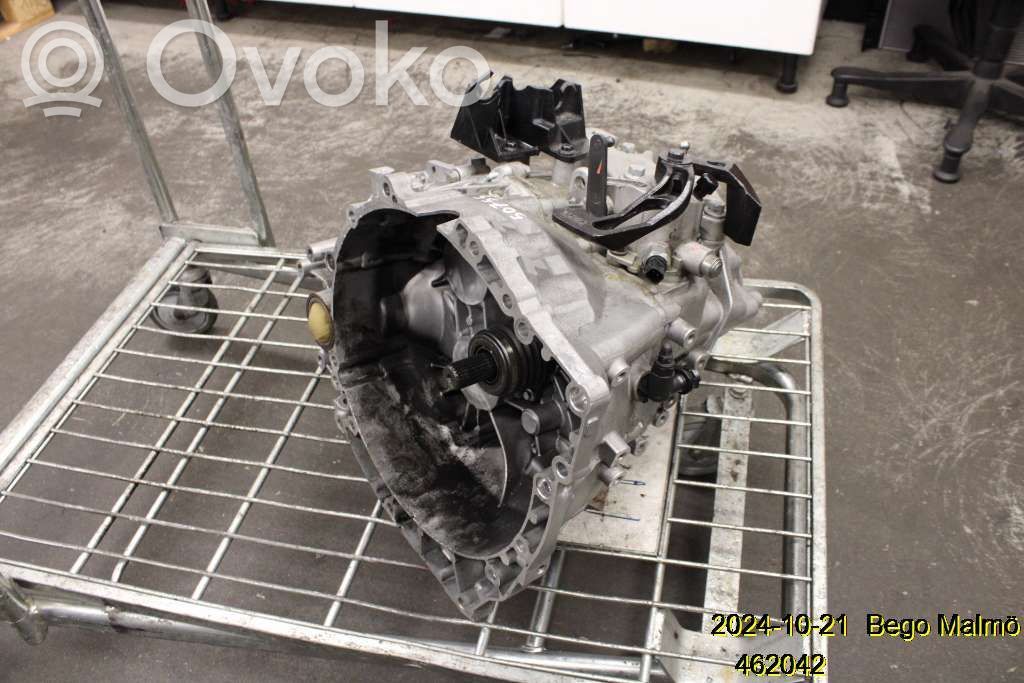 Volvo V40 Manual 6 speed gearbox 