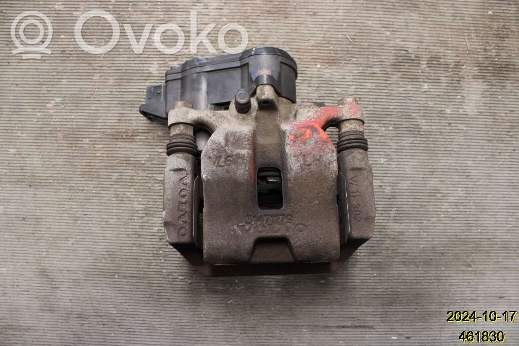 Volvo XC40 Tylny zacisk hamulcowy 