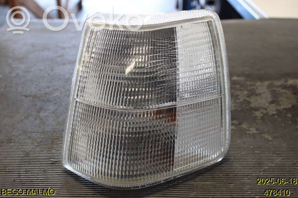 Front indicator light   9447853