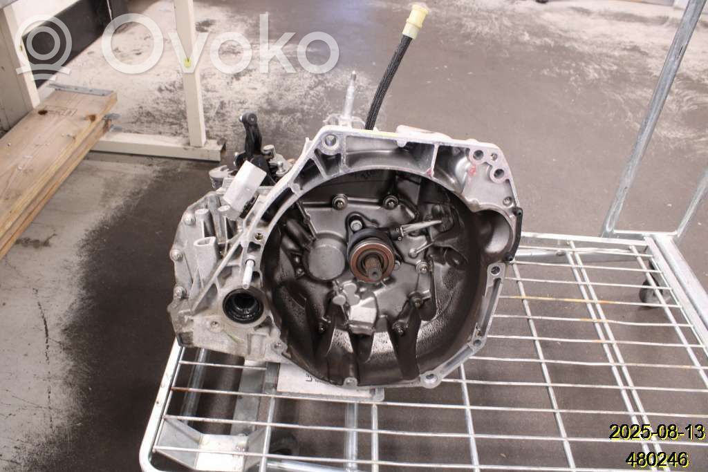 Renault Captur Cutie viteze manuală cu 5 trepte 