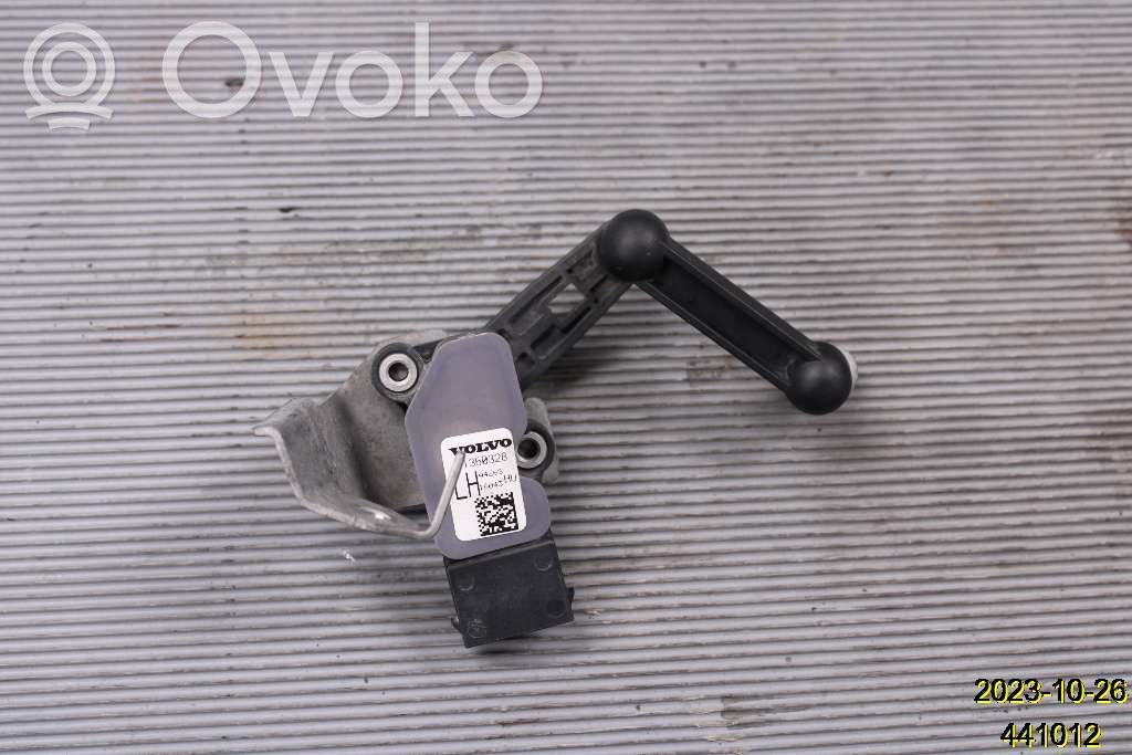 Volvo XC90 Aukščio daviklis (priekinių žibintų) 