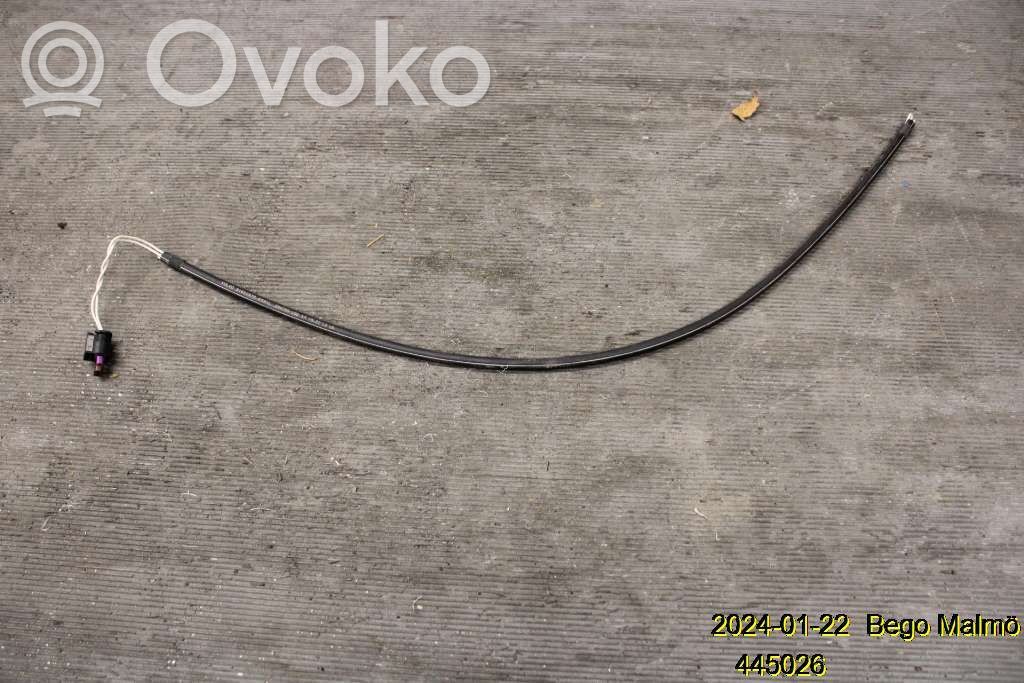 Volvo XC90 Tailgate/trunk strut/damper 