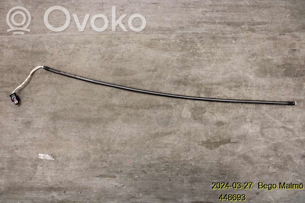 Volvo XC40 Tailgate/trunk strut/damper 