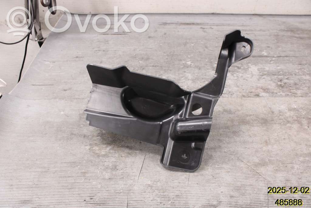 Volvo XC40 Front mudguard 