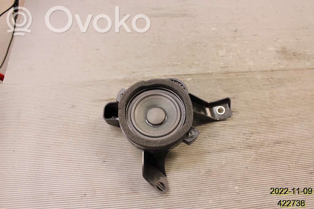 Altavoz del panel   31456872