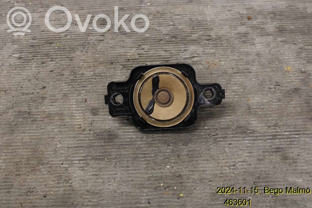Volvo S90, V90 Altavoz de la puerta delantera 