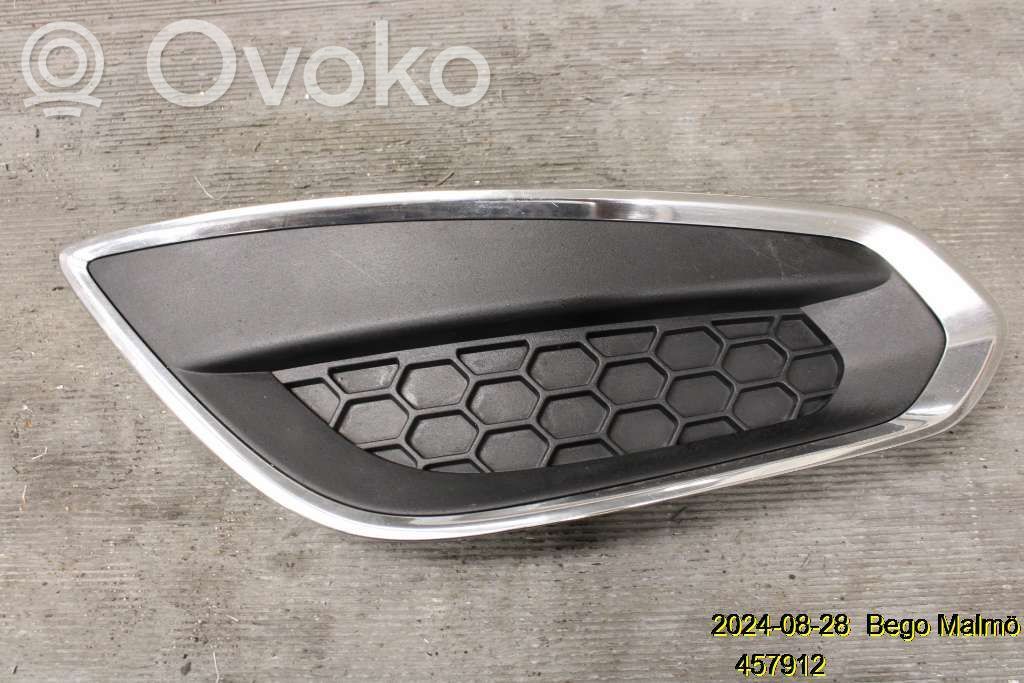 Volvo V60 Narożnik zderzaka przedniego 