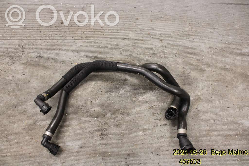 Volvo V60 Engine coolant pipe/hose 