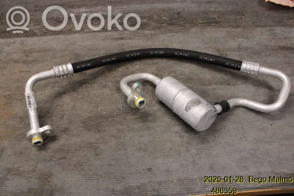 Ilmastointilaitteen putki (A/C)   32289937
