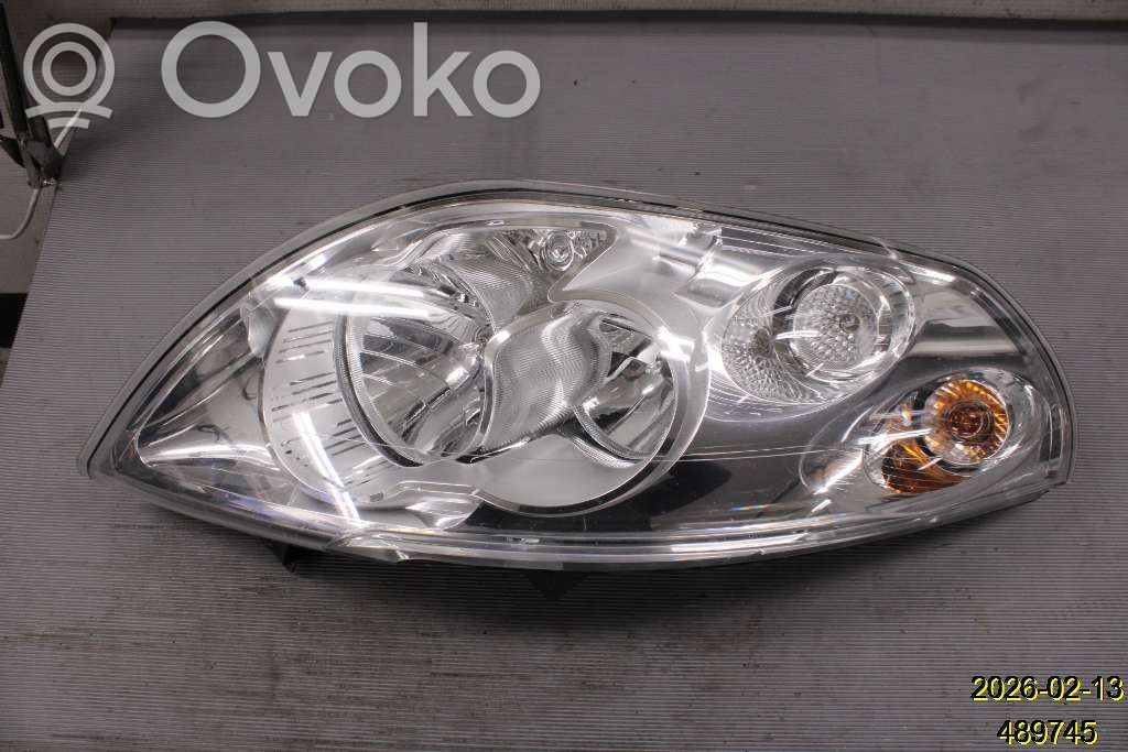 Renault Master III Headlight/headlamp 