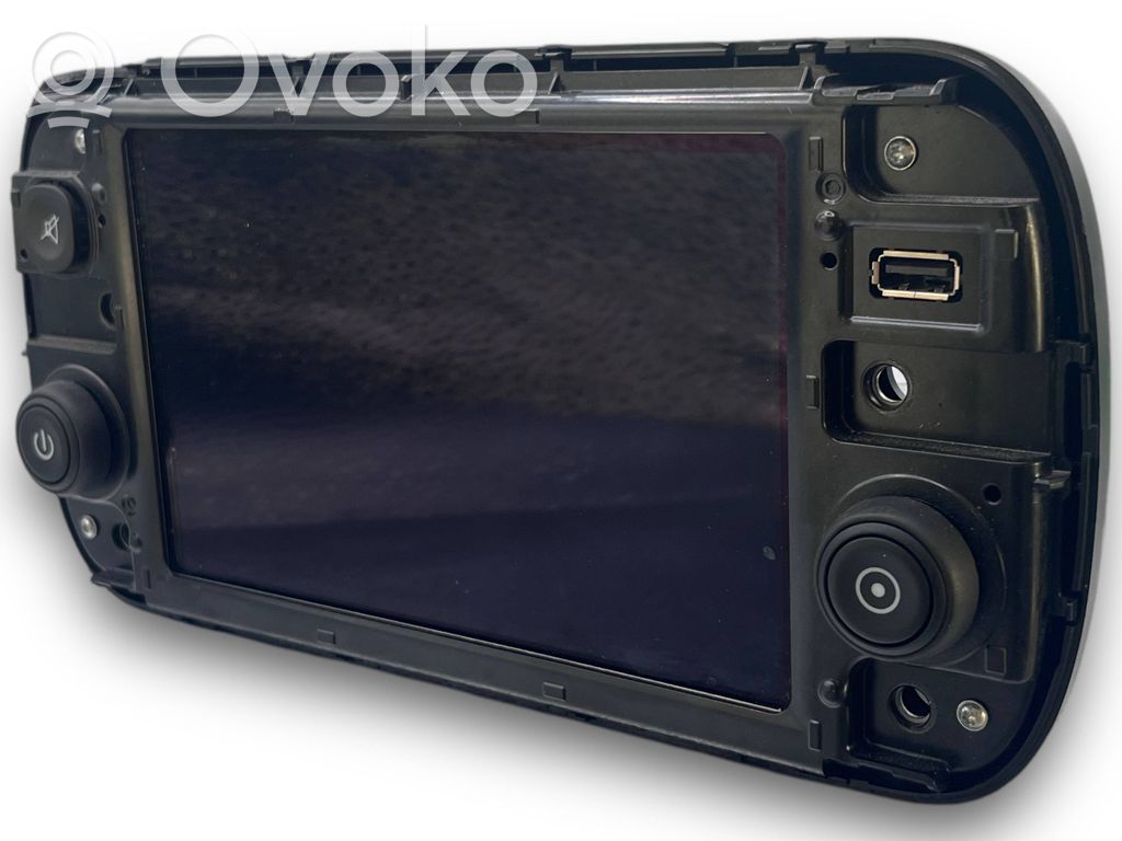 Fiat Panda III Panel / Radioodtwarzacz CD/DVD/GPS 