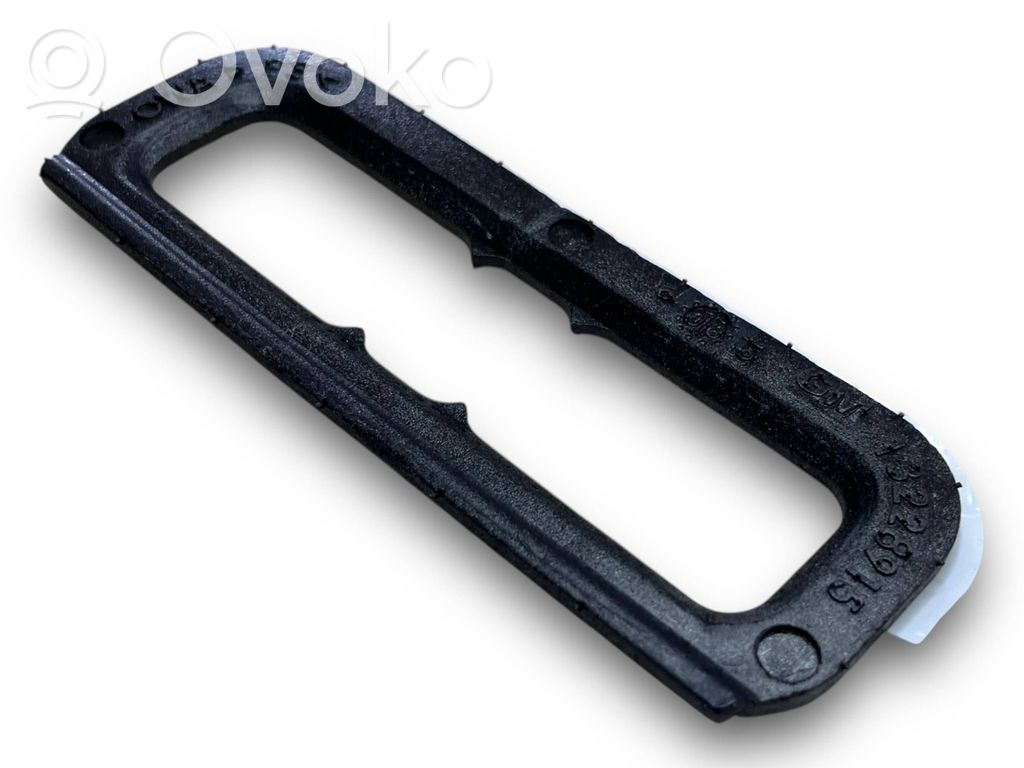 Opel Corsa C Rocker cam cover 