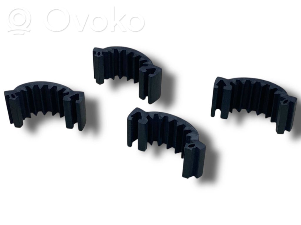 Audi Q7 4L Oil filter mounting bracket 