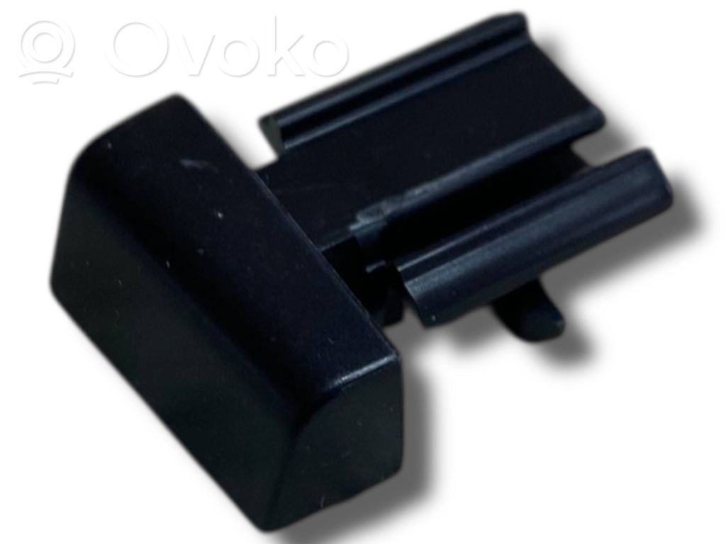 Opel Meriva A Floor mat clip fixing clamp 