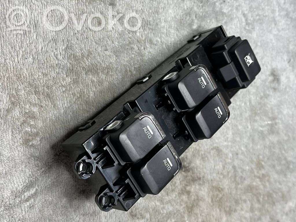 KIA Ceed Rear glass lock/latch 