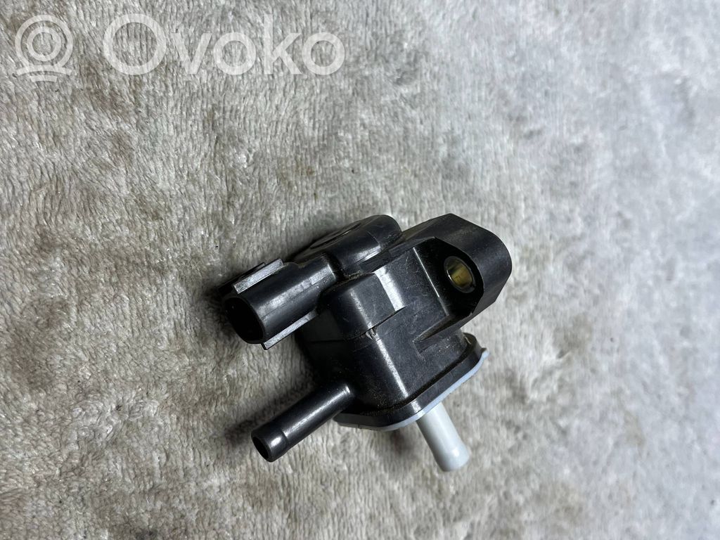 Toyota Auris E180 Bobina de encendido de alto voltaje 