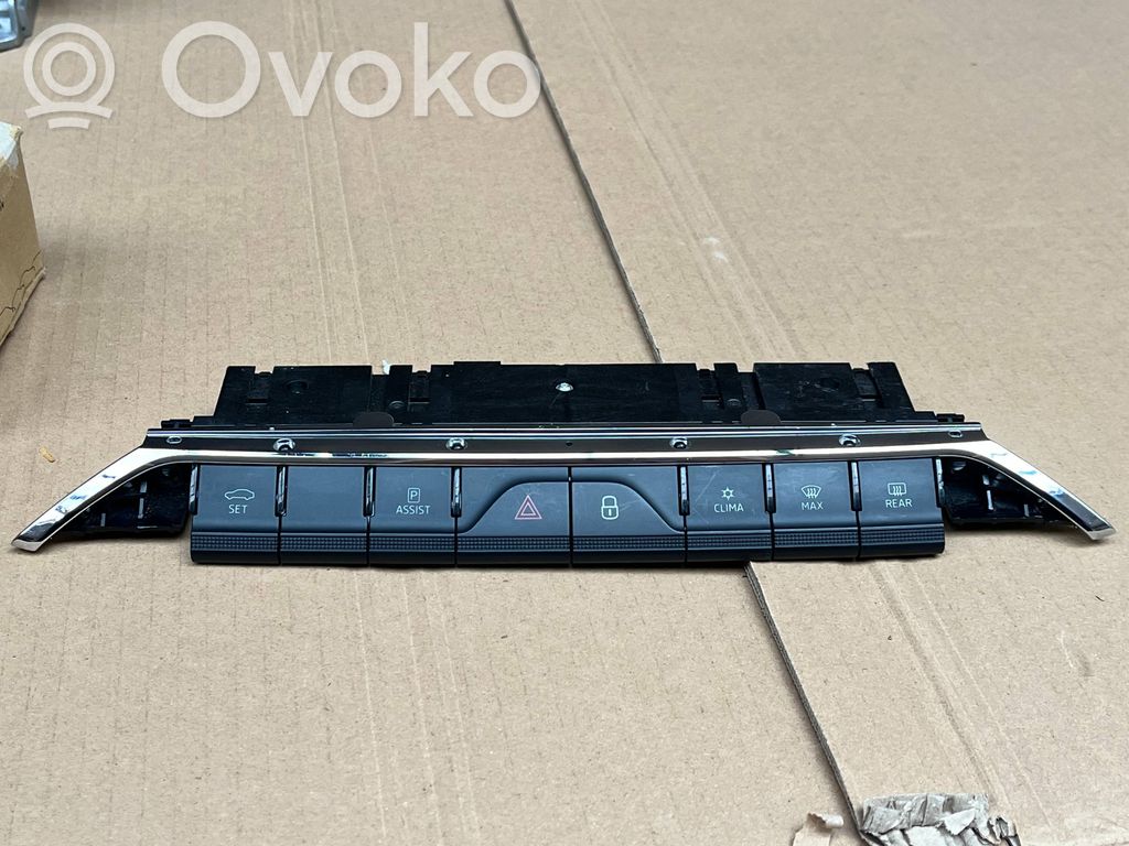 Skoda Octavia Mk3 (5E) Laikiklis galinio stiklo spynos 