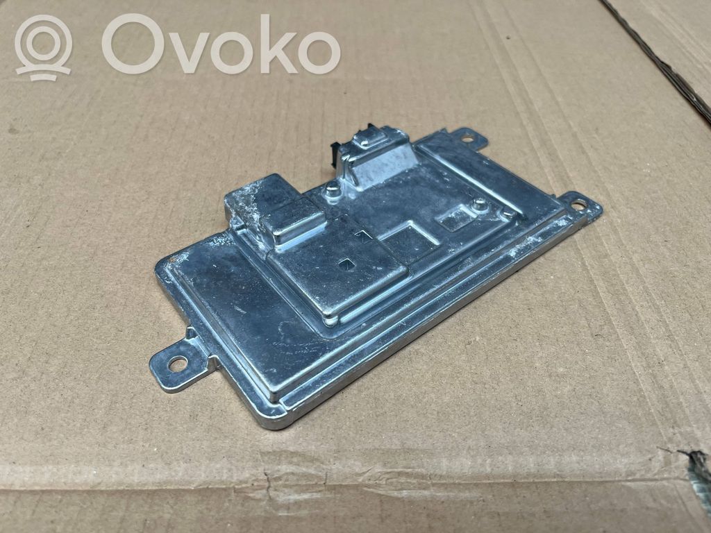 Audi A3 S3 8V Rear glass lock/latch 