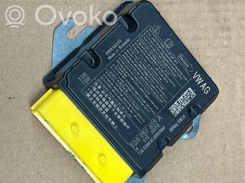 Volkswagen Golf V Engine control unit/module ECU 