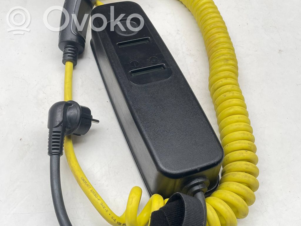 Skoda Octavia Mk4 Listwa / Nakładka na błotnik przedni 