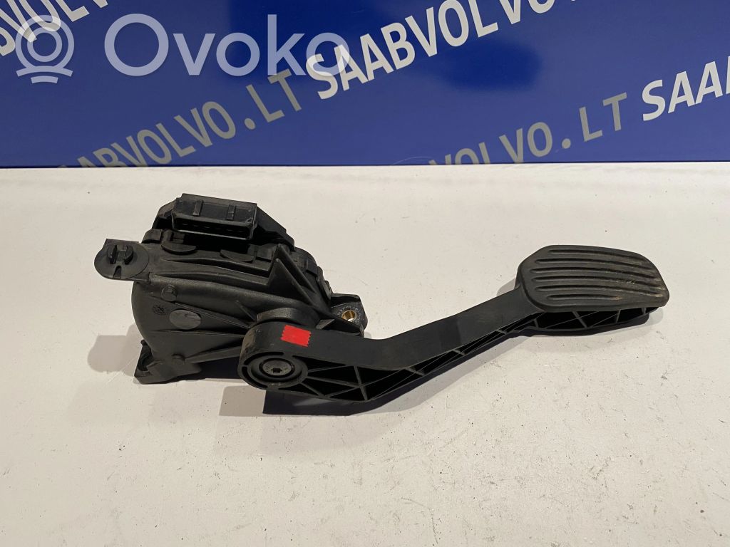 Volvo S80 Accelerator throttle pedal 