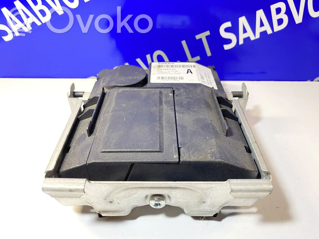 Unité de commande, module téléphone   660149406,30782792