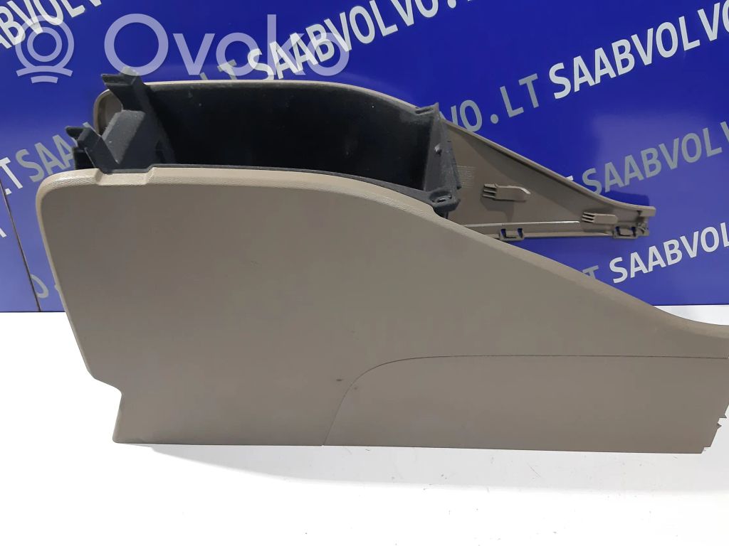Volvo XC70 Center console 