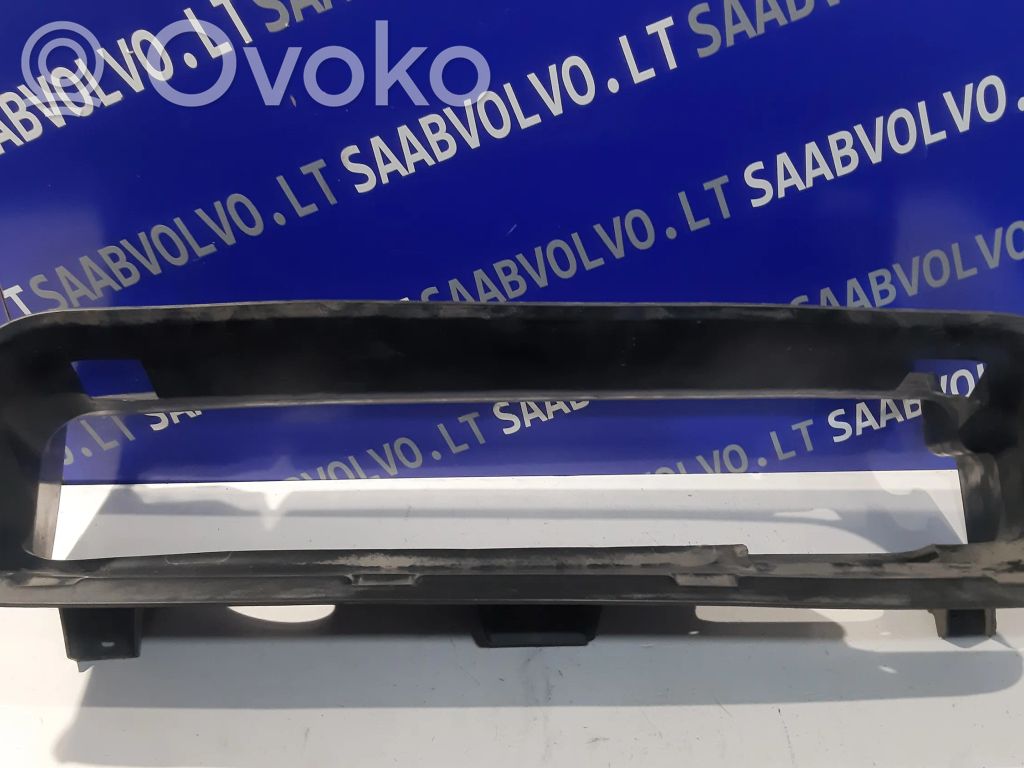 Volvo S40 Grotelės priekinės 