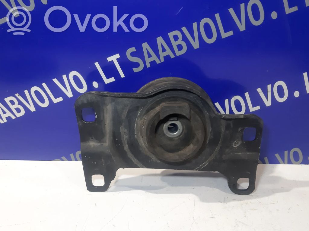 Volvo S40 Engine mount bracket 