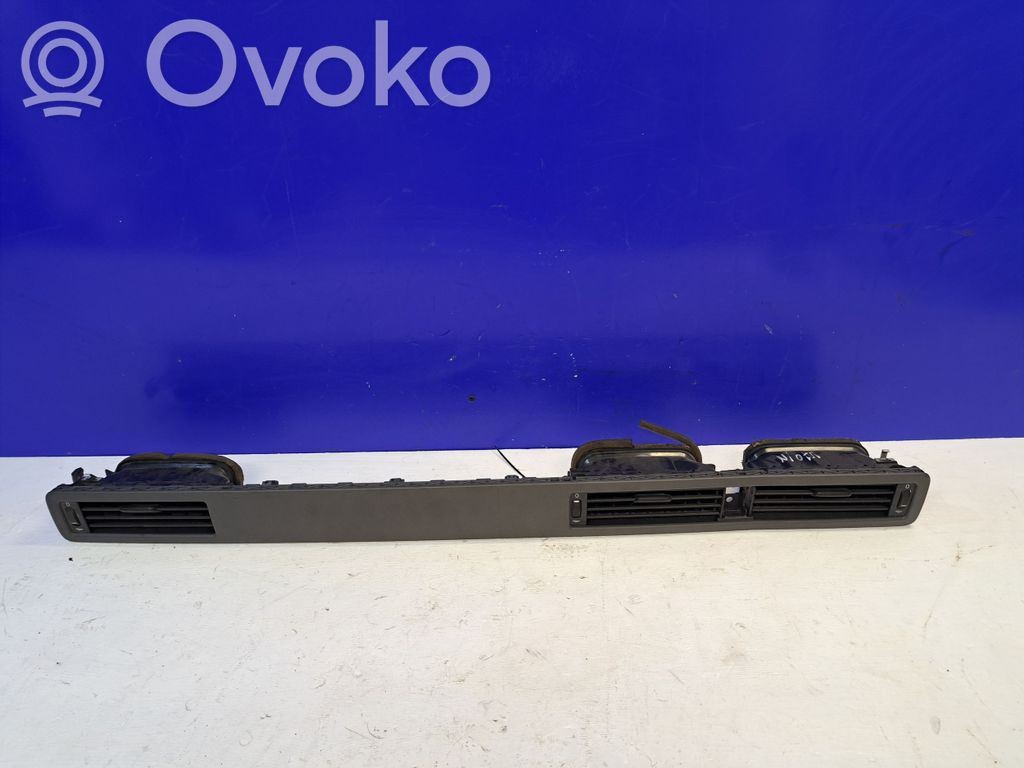 Volvo V70 Dashboard air vent grill cover trim 